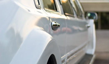 Excalibur Stretch Limousine (valge) 8 kohta full