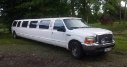 Ford Excursion Super Stretch 17 mect
